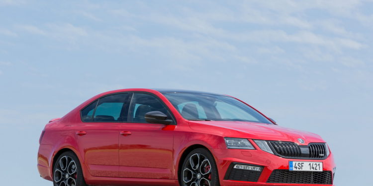 A nova Skoda Octavia VRS 245 em 36 fotos! 39