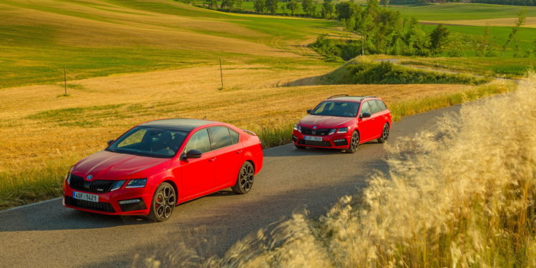 A nova Skoda Octavia VRS 245 em 36 fotos! 35