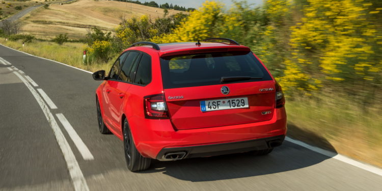 A nova Skoda Octavia VRS 245 em 36 fotos! 27