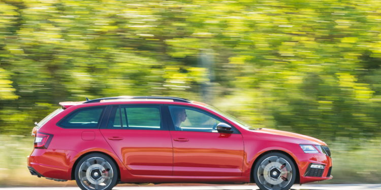A nova Skoda Octavia VRS 245 em 36 fotos! 23