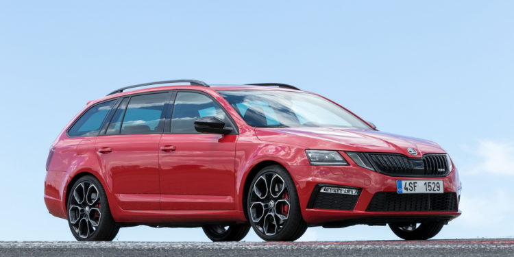 A nova Skoda Octavia VRS 245 em 36 fotos! 22