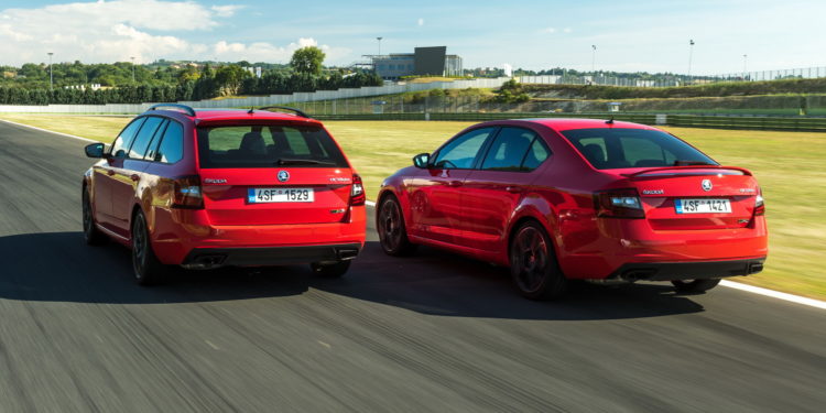 A nova Skoda Octavia VRS 245 em 36 fotos! 21