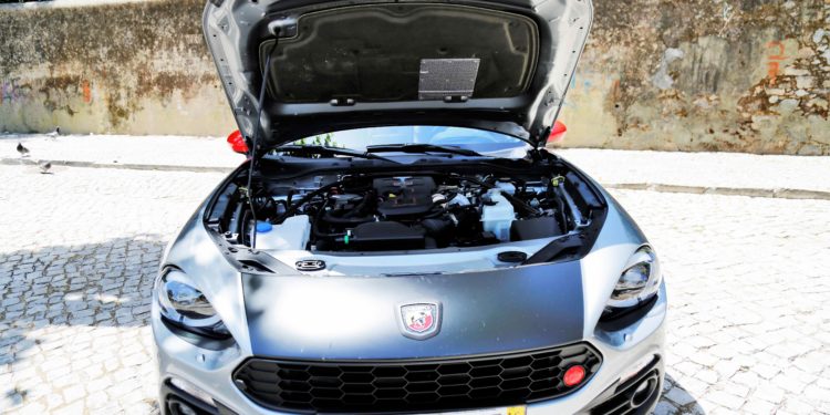 Abarth 124: A ópera do Escorpião! 75