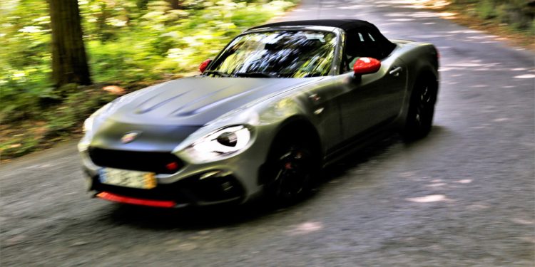 Abarth 124: A ópera do Escorpião! 56