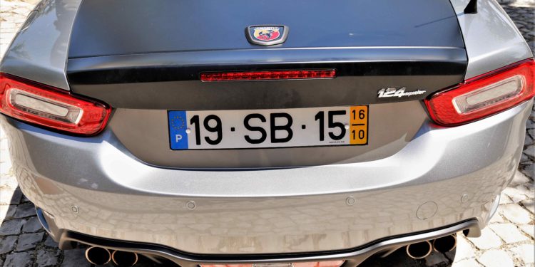 Abarth 124: A ópera do Escorpião! 51