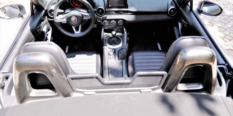 Abarth 124: A ópera do Escorpião! 86