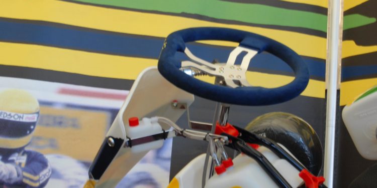 Está um Tony Kart Ayrton Senna na loja KIP! 16