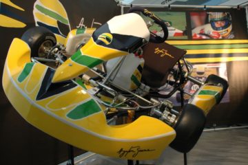 Está um Tony Kart Ayrton Senna na loja KIP! 13