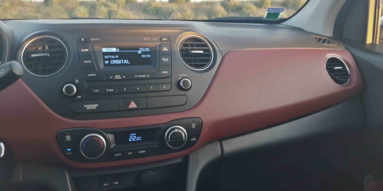 Hyundai i10 1.0 MPI: Espaço para a cidade! 52