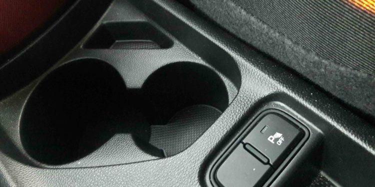 Hyundai i10 1.0 MPI: Espaço para a cidade! 50