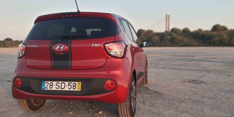 Hyundai i10 1.0 MPI: Espaço para a cidade! 46