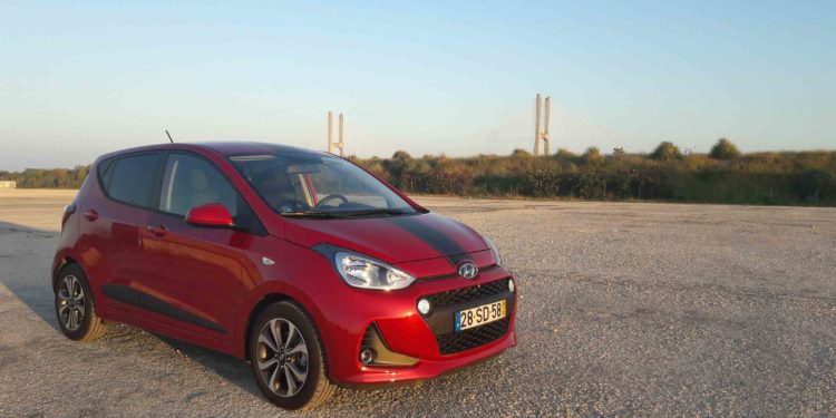 Hyundai i10 1.0 MPI: Espaço para a cidade! 34