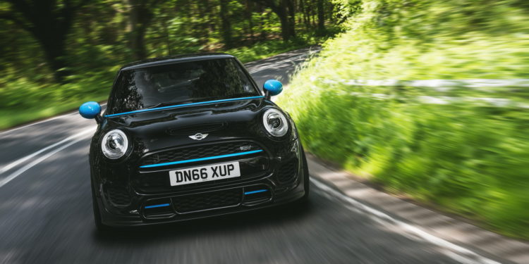 Mini Cooper S Mulgari Automotive: 280cv de adrenalina! 32
