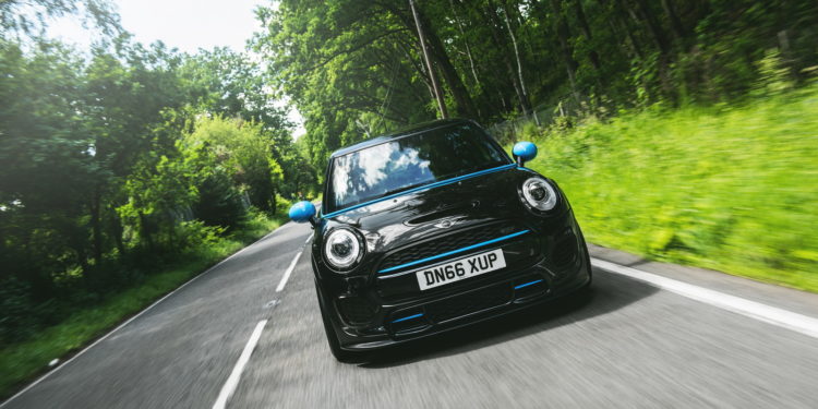 Mini Cooper S Mulgari Automotive: 280cv de adrenalina! 30