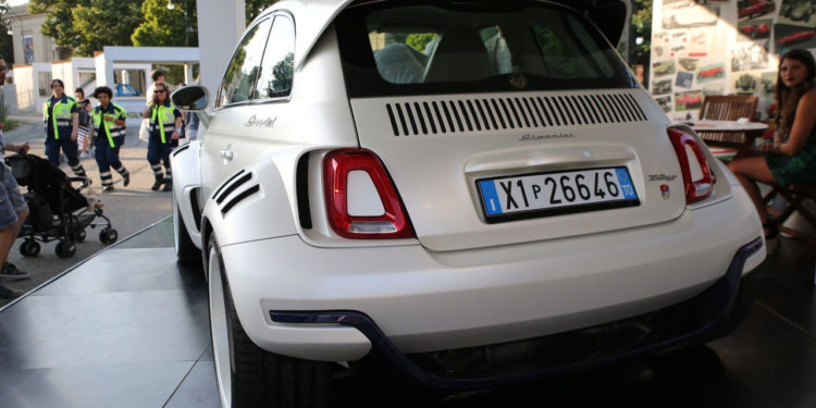 Este FIAT 500 Giannini foi longe demais! 25