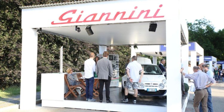 Este FIAT 500 Giannini foi longe demais! 26