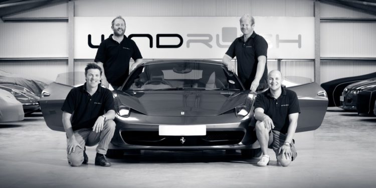 Windrush Car Storage: O hotel de 5 estrelas para os automóveis! (vídeo) 13 Windrush Car Storage: O hotel de 5 estrelas para os automóveis! (vídeo) 13