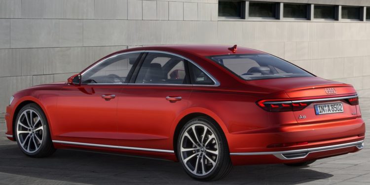Audi revela a técnologia do novo A8! 18