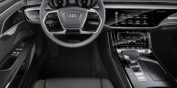 Audi revela a técnologia do novo A8! 22