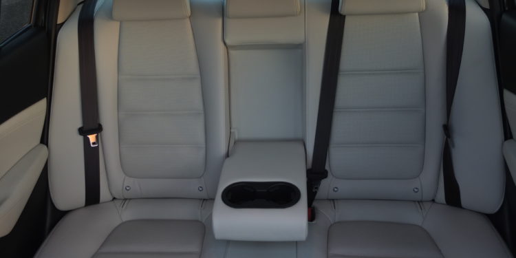 Mazda 6 Excellence 2.2 SKYACTIV-D: Jovialidade Executiva! 42