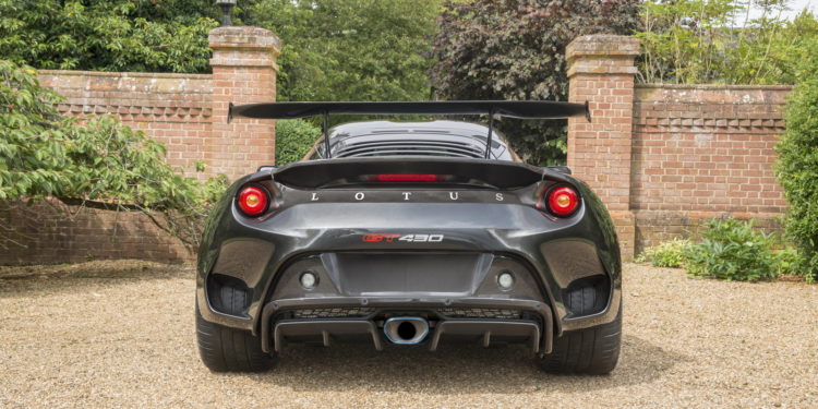 O novo Lotus Evora GT430 é o mais potênte da marca e tem bom aspecto! 30