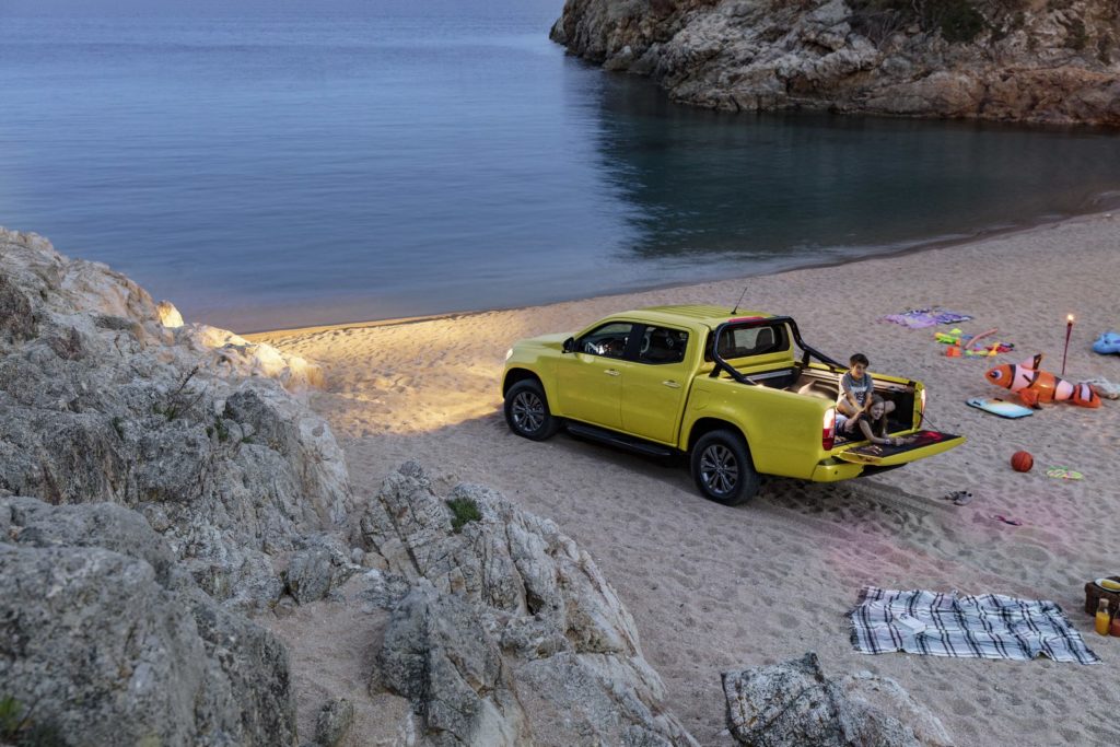 Mercedes Classe X revelada! 17 Mercedes Classe X revelada! 17