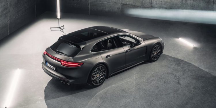 Porsche Panamera Sport Turismo: Como fazer uma família feliz! 37