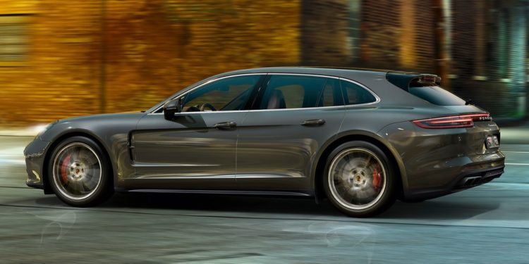Porsche Panamera Sport Turismo: Como fazer uma família feliz! 32