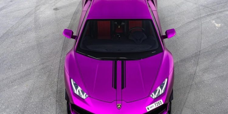 Este Lamborghini Huracan é exclusivo e pertence a uma mulher! 21