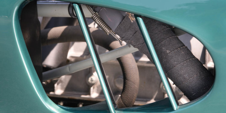 Aston Martin DBR1 bate recordes no leilão da RM Sotheby! 39