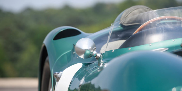 Aston Martin DBR1 bate recordes no leilão da RM Sotheby! 27