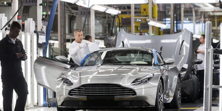 Aston Martin bate recordes de venda no primeiro semestre do ano! 16