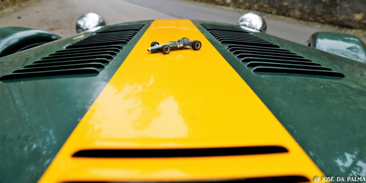 Caterham Seven 275 S: O lado emocional do automobilismo! 38