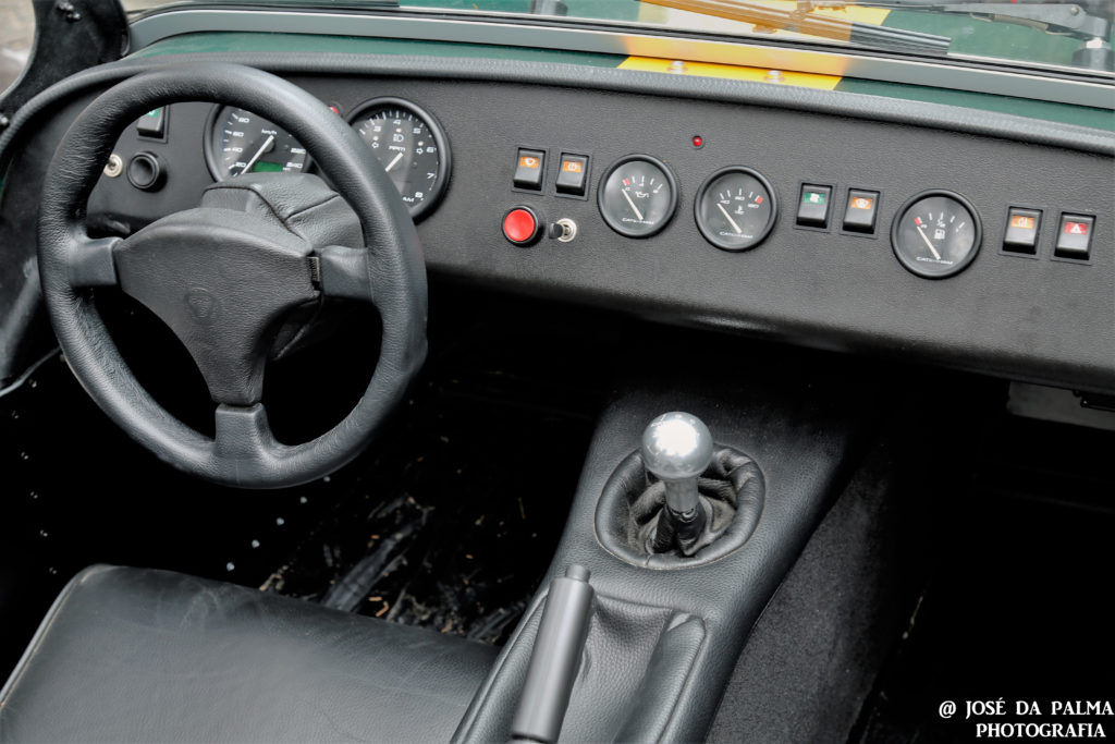 Caterham Seven 275 S: O lado emocional do automobilismo! 22