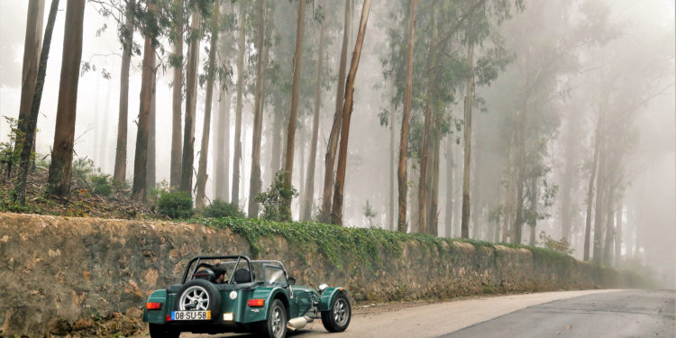 Caterham Seven 275 S: O lado emocional do automobilismo! 46