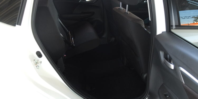 Honda Jazz 1.3 i-VTEC: O utilitário inteligente! 58