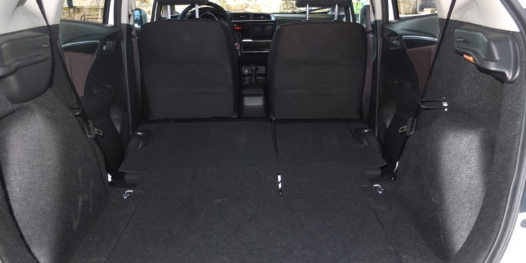 Honda Jazz 1.3 i-VTEC: O utilitário inteligente! 55