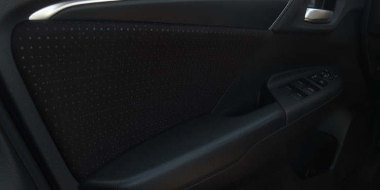 Honda Jazz 1.3 i-VTEC: O utilitário inteligente! 52
