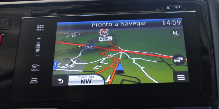 Honda Jazz 1.3 i-VTEC: O utilitário inteligente! 42