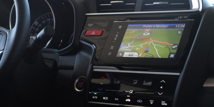 Honda Jazz 1.3 i-VTEC: O utilitário inteligente! 36