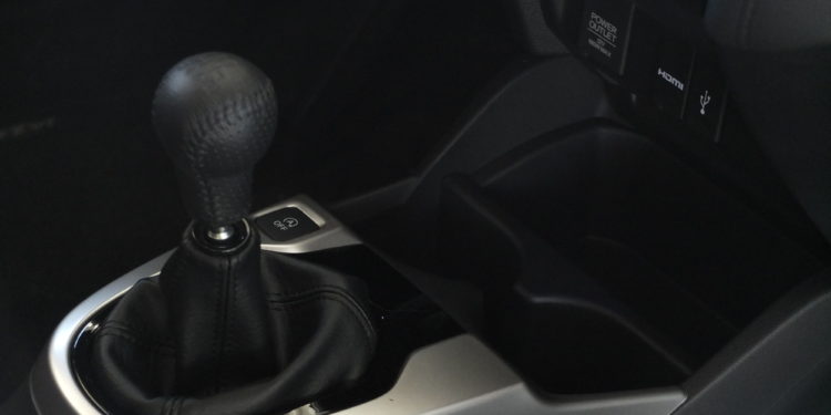 Honda Jazz 1.3 i-VTEC: O utilitário inteligente! 27