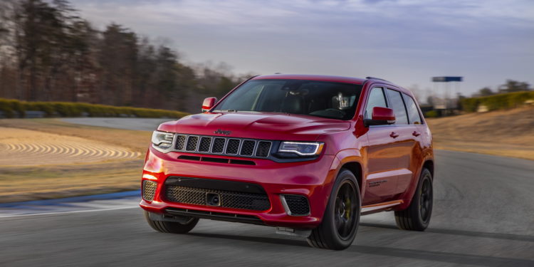 Jeep Grand Cherokee Trackhawk é o SUV mais potente do mundo! 22