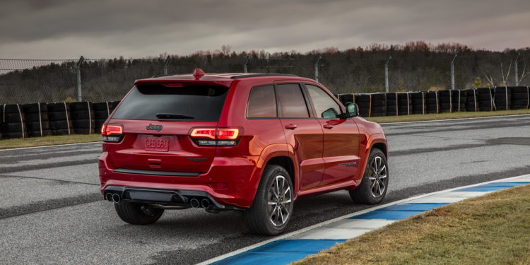 Jeep Grand Cherokee Trackhawk é o SUV mais potente do mundo! 18