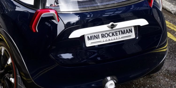 Novo MINI eléctrico será apresentado no salão de Frankfurt! 14