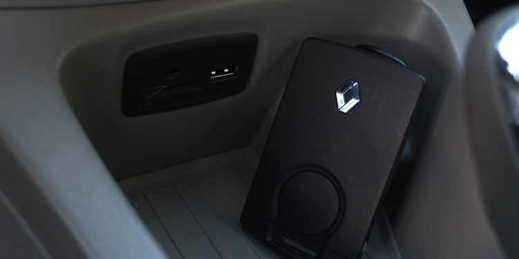 Renault ZOE 40 BOSE: O utilitário do futuro! 37