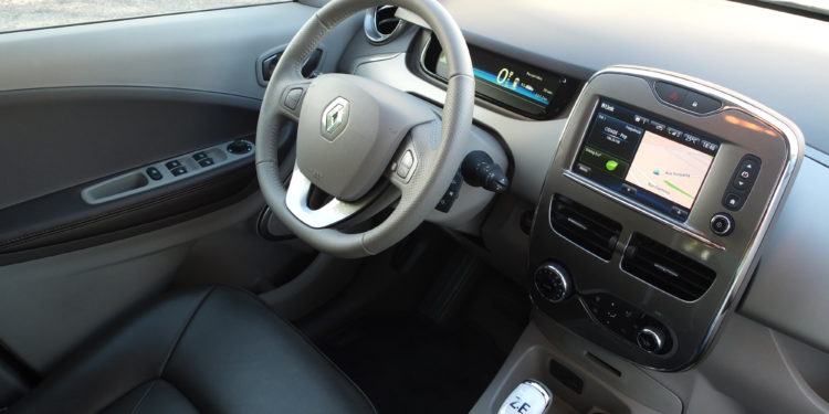 Renault ZOE 40 BOSE: O utilitário do futuro! 49
