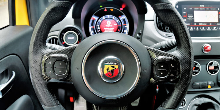 Abarth 595 Competizione: O regresso do "Tenore" italiano! 47