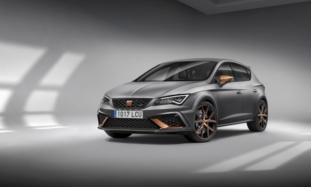 Novo SEAT Leon Cupra R é o SEAT de estrada mais potente de sempre! 16