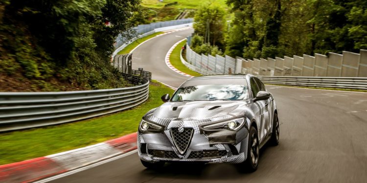 O Alfa Romeo Stelvio Quadrifolgio é o SUV mais rápido de Nurburgring! 19
