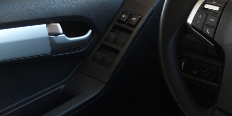 Isuzu D-Max LS 1.9 DOHC: Durabilidade e flexibilidade! 33